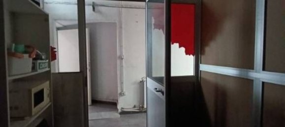 192m² Commercial property in Turin, Italy No. 306774 7