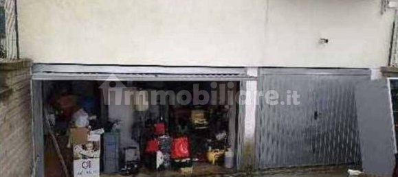 2 Schlafzimmer Wohnung in Colleferro, Italy, Nr. 303359 3