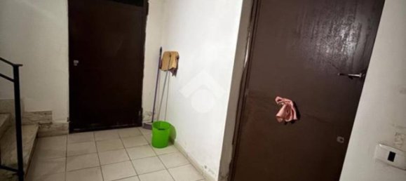 60m² Warehouse in Melito di Napoli, Italy No. 333173 2