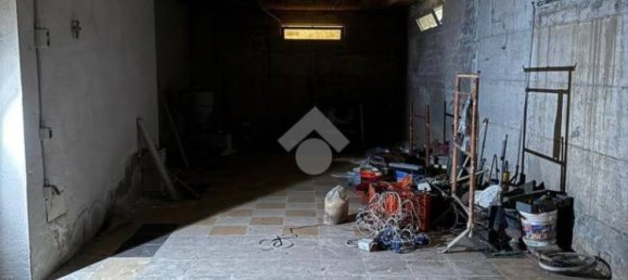 60m² Warehouse in Melito di Napoli, Italy No. 333173 13