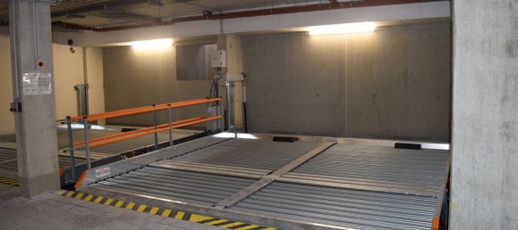  موقف سيارات في Regensburg, Germany رقم 35522 2