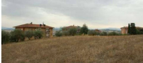 47479m² Land in Marsciano, Italy No. 263595 11