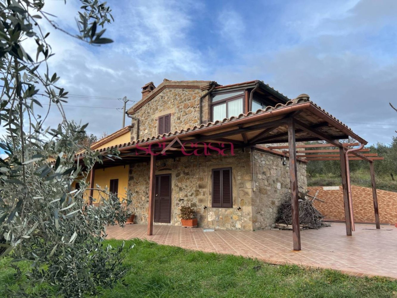 2 bedrooms House in Roccastrada, Italy No. 158483