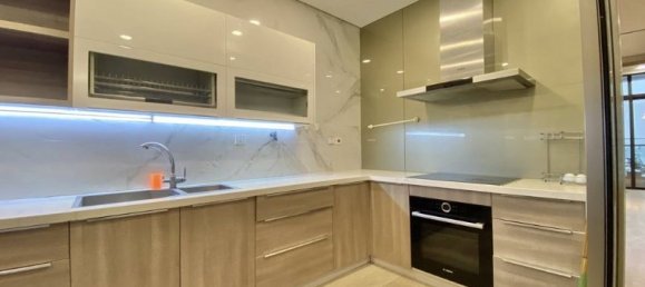 Apartamento de 3 dormitorios en Tay Ho, Vietnam No. 503 5