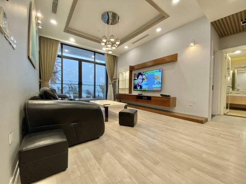 Apartamento de 3 dormitorios en Tay Ho, Vietnam No. 503