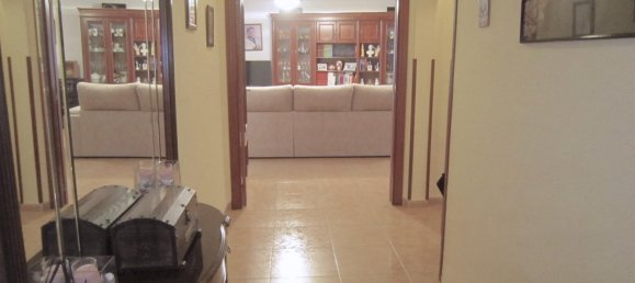 4 bedrooms Apartment in Calpe, Spain No. 1765 10