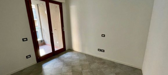 3غرفة شقة في Milan, Italy رقم 246009 12