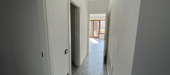 3غرفة شقة في Milan, Italy رقم 246009 11