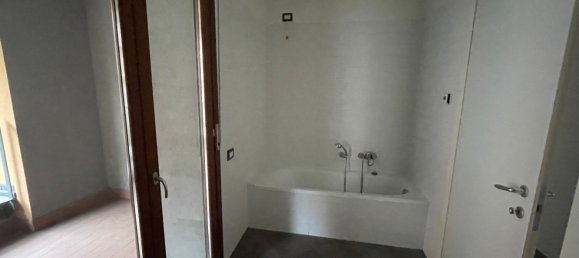 3غرفة شقة في Milan, Italy رقم 246009 24