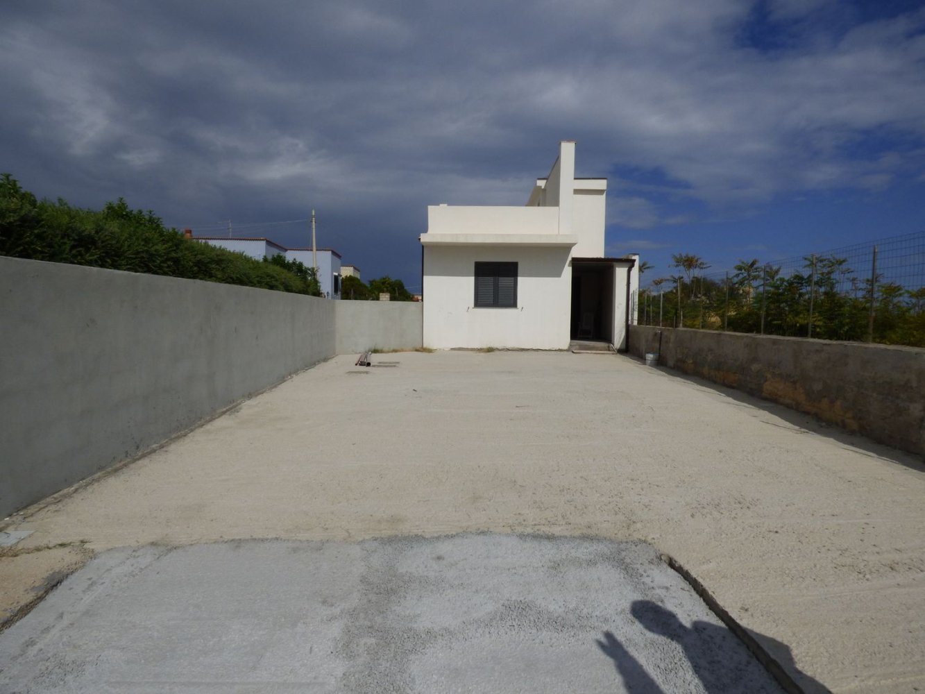 Вилла с 3 комнатами в Аугуста, Италия № 68375