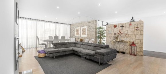 3 bedrooms House in Lago, Portugal No. 172886 2