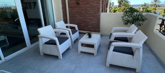3 bedrooms Penthouse in Estepona, Spain No. 20266 20