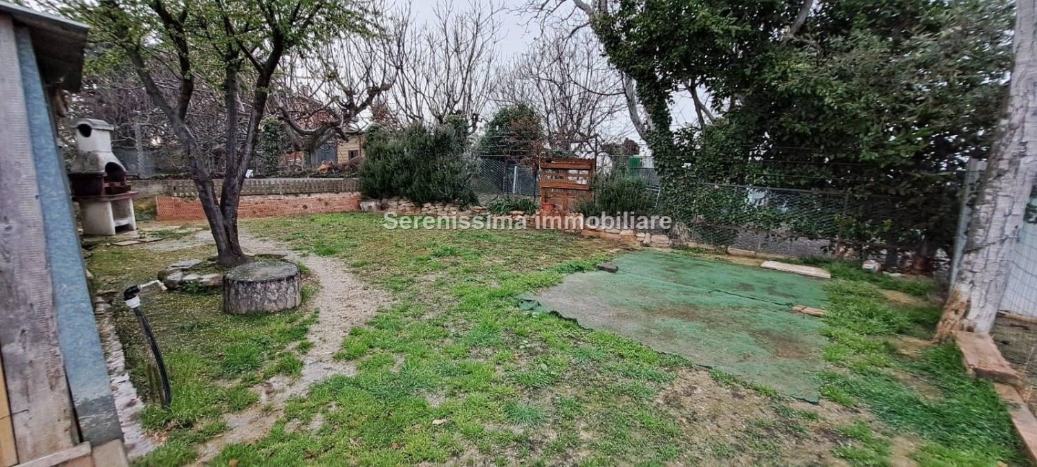 4 chambres Villa à Vallefoglia, Italy No. 160840