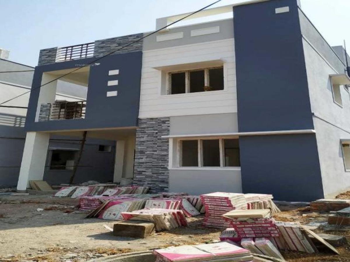 3 bedrooms House in Hyderabad, India No. 20850