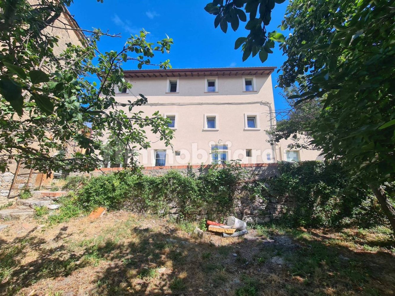 5 bedrooms House in Santa Luce, Italy No. 269093