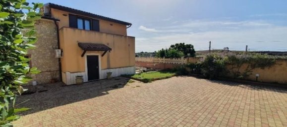 6-Zimmer Haus in San Cataldo, Italy, Nr. 301727 9