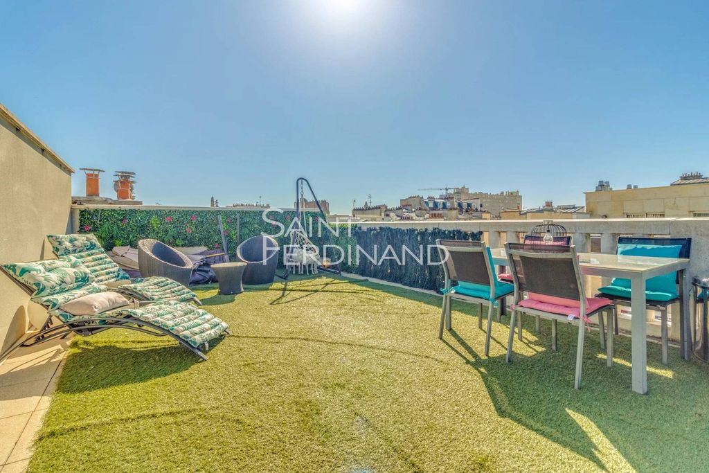 2 Schlafzimmer Doppelhaus in Levallois-Perret, France, Nr. 115943