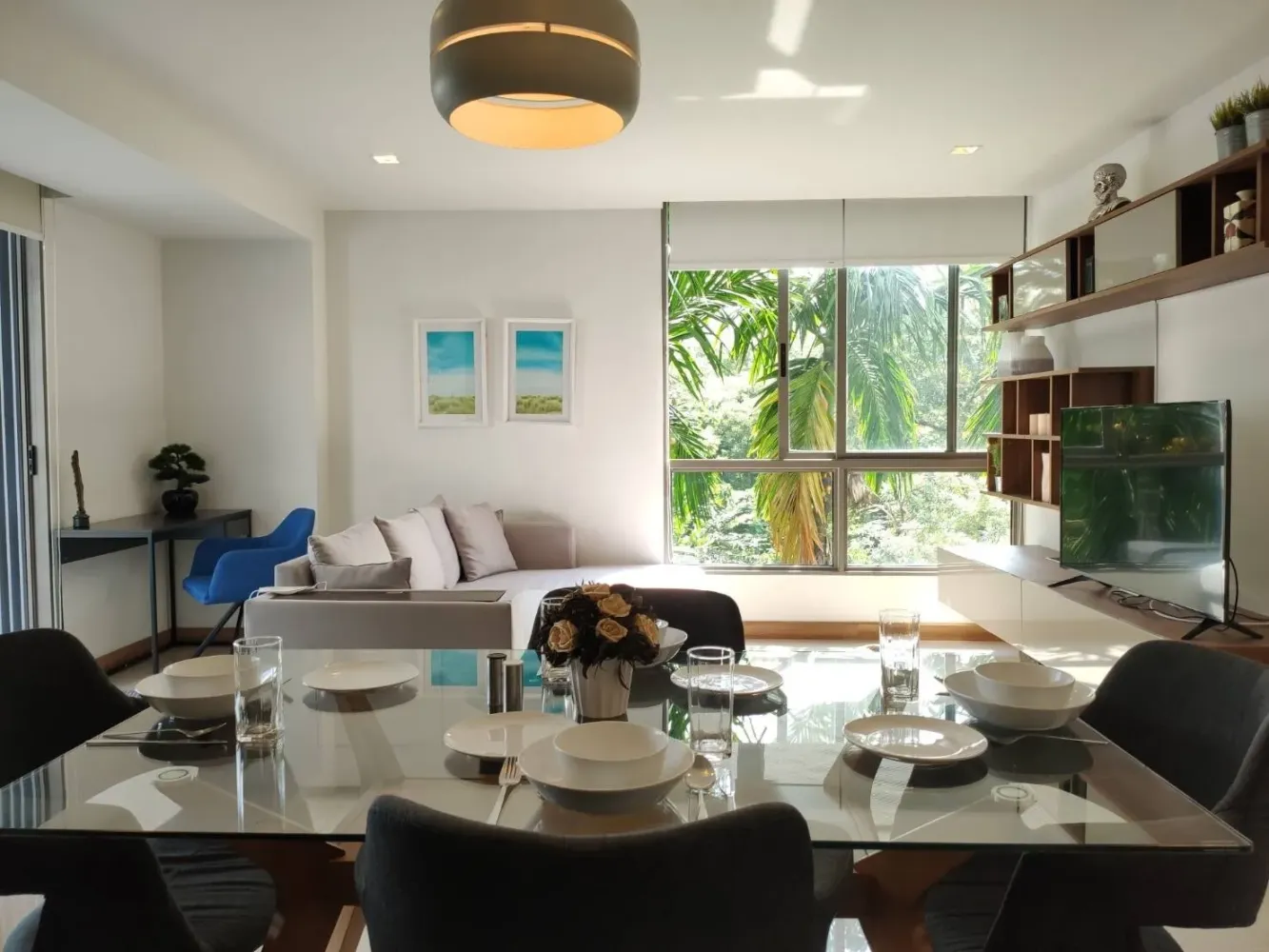 Кондоминиум  с 2 спальнями в Ваттхана, Таиланд № 64135