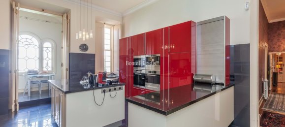 5 bedrooms Castles in Lisbon, Portugal No. 102303 20