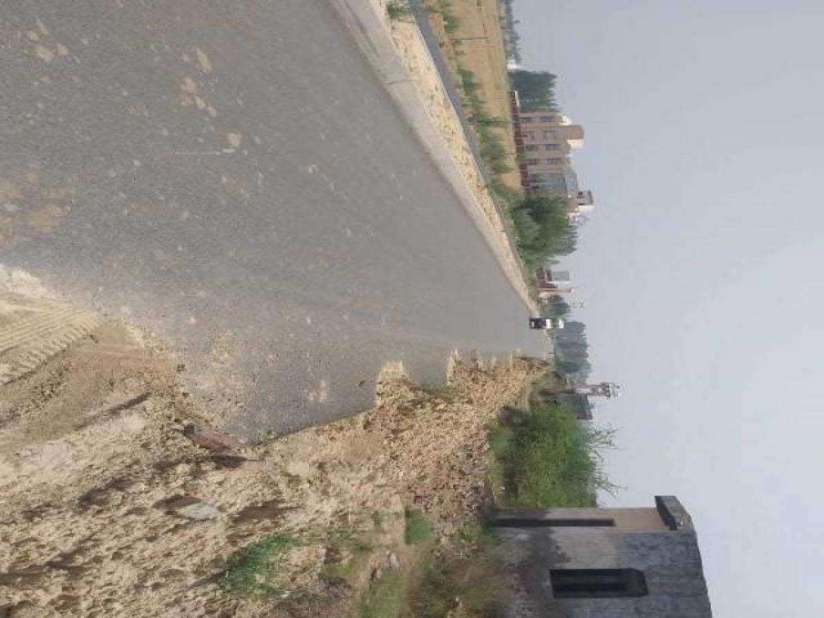  Land in Ghaziabad, India No. 31773