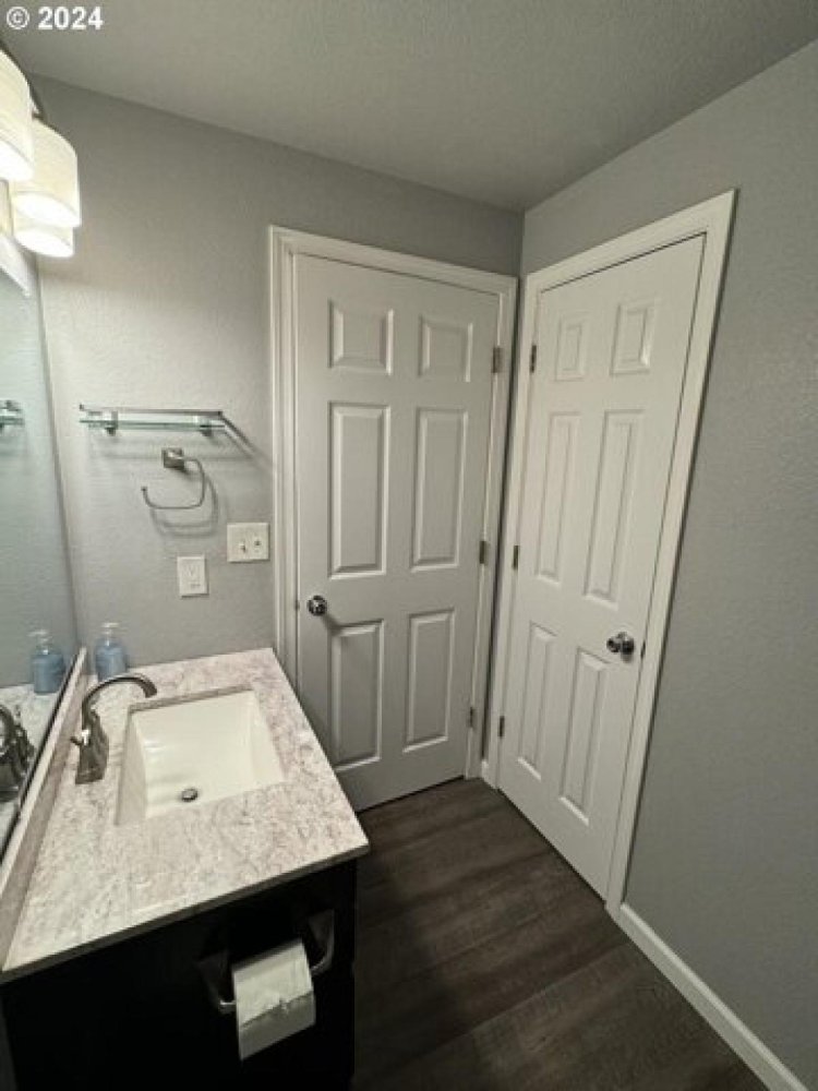 3 bedrooms House in Roseburg, USA No. 391031