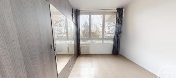 Apartamento de 2 dormitorios en Aubervilliers, France No. 291982 6