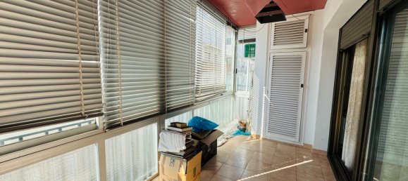 Apartamento de 3 dormitorios en Palamós, Spain No. 140910 16