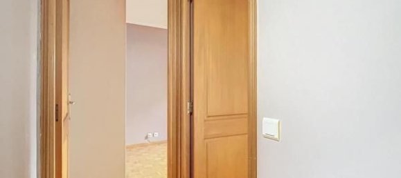 2 bedrooms House in Houilles, France No. 169886 7