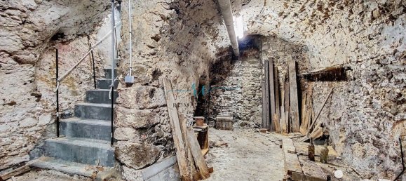 2 Schlafzimmer Stadthaus in Gallardon, France, Nr. 81380 8