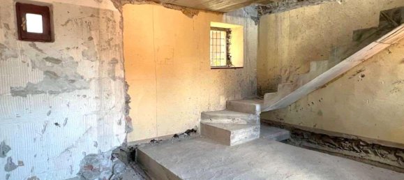 4-Zimmer Haus in Arizzano, Italy, Nr. 68834 16