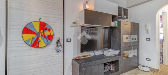 Квартира с 4 комнатами в Чивитавеккья, Италия № 221862 17