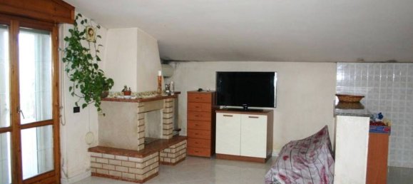 6 bedrooms Apartment in San Paolo di Civitate, Italy No. 341073 9