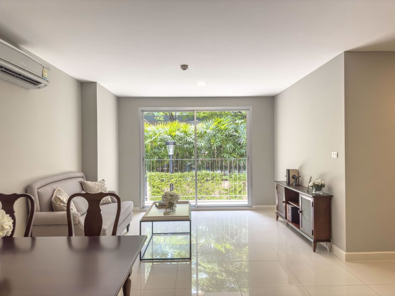 2 bedrooms Condo in Watthana, Thailand No. 8647