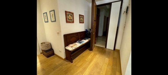 4 rooms Apartment in Florence, Italy No. 269416 14