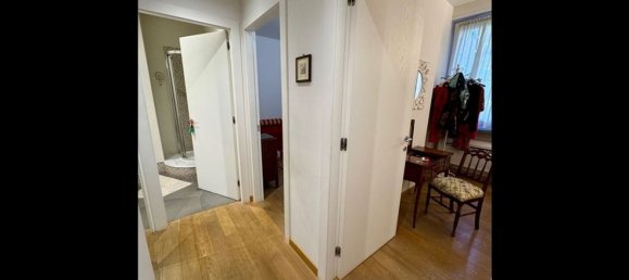 4 rooms Apartment in Florence, Italy No. 269416 15