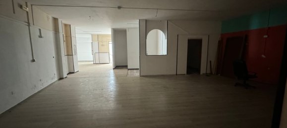 Propriété commerciale à San Donaci, Italy 400m² No. 342546 16