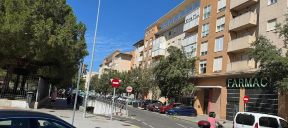 Apartamento de 3 dormitorios en Cádiz, Spain No. 141084 38