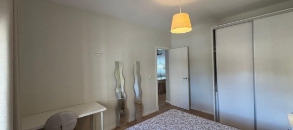 Apartamento de 3 dormitorios en Cádiz, Spain No. 141084 24