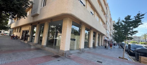 Apartamento de 3 dormitorios en Cádiz, Spain No. 141084 39