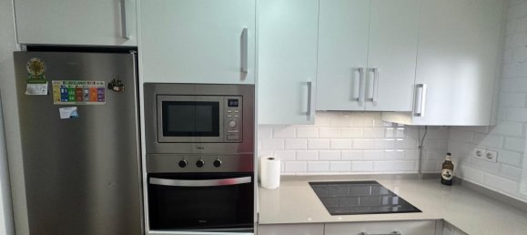 Apartamento de 3 dormitorios en Cádiz, Spain No. 141084 11