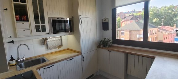 3 Schlafzimmer Doppelhaus in Oviedo, Spain, Nr. 162784 9