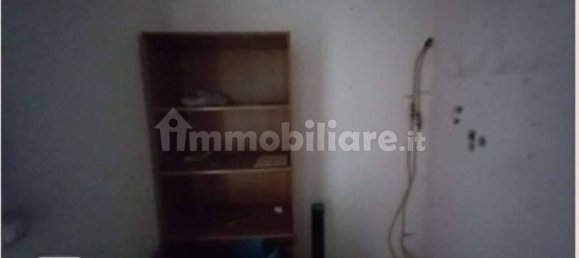 185m² Commercial property in Marcianise, Italy No. 315754 7