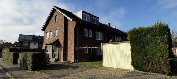 7 rooms Townhouse in Bottrop, Germany No. 29752 3