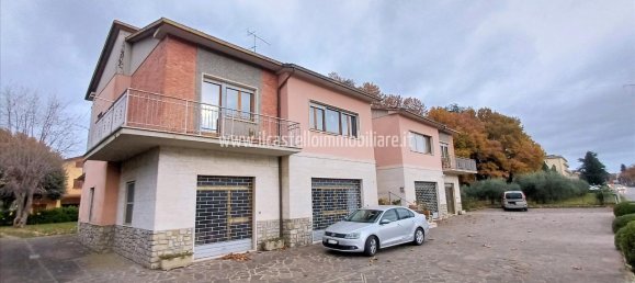 Вилла с 9 комнатами в Сартеано, Италия № 75491 3