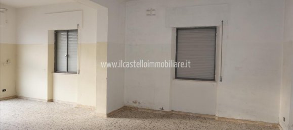 Вилла с 9 комнатами в Сартеано, Италия № 75491 11