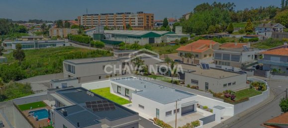 3 غرف نوم منزل في Mozelos, Portugal رقم 147807 25