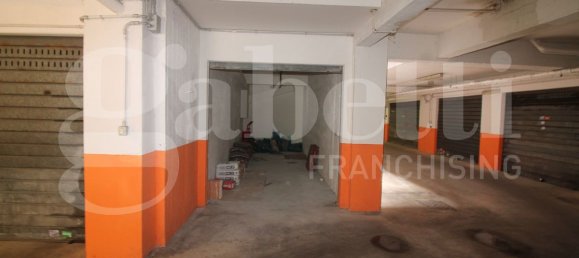 Garage in Rome, Italy 11m², Nr. 54069 8