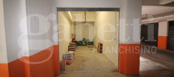 Garage in Rome, Italy 11m², Nr. 54069 9