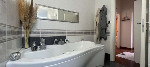 3 bedrooms Apartment in Pescara, Italy No. 338974 23