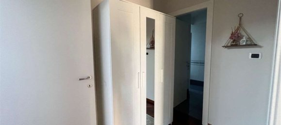 3 bedrooms Apartment in Pescara, Italy No. 338974 13